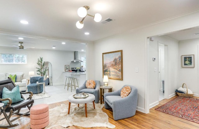 2 Mi to Ole Miss Modern Home in Historic District