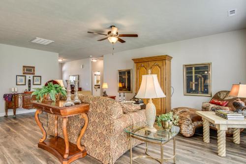 2 Mi to Steeplechase Racecourse Stylish Aiken Gem