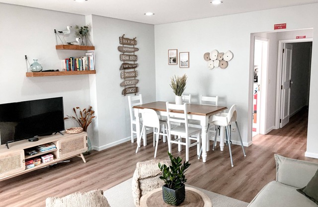 2 min from beach. Big terrace. Kids friendly. Private parking.