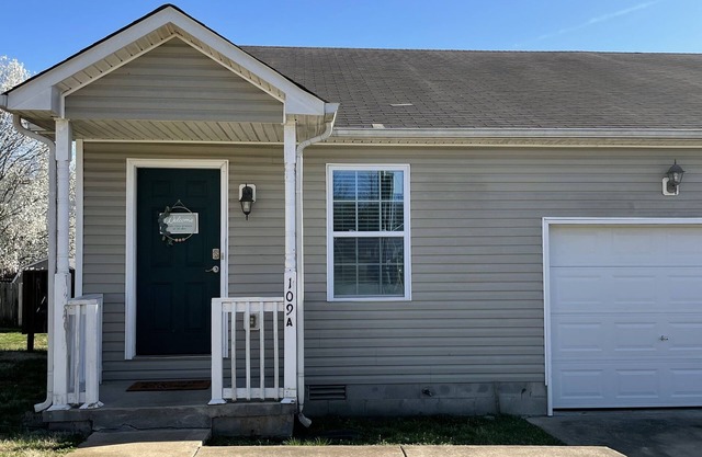 2 min from Fort Campbell, 2Bdrm, cul-de-sac
