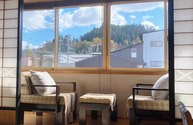 2 min walk to Old Town cozy house wterrace / Takayama Gifu