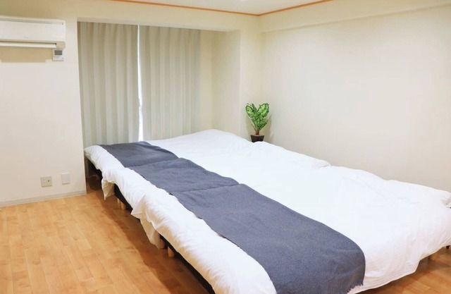 2 minutes walk to Yabacho Station Sakae area is a/Nagoya Aichi