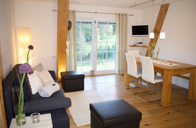 2 Natursuite mit ca. 55 qm, 1 Schlafraum, für maximal 2 Personen