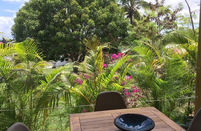 NEUES STUDIO 300 M VOM STRAND VON HELLEUX