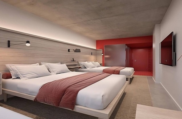 2 Queen Rooms at Radio Hotel, Minutes to Strawberry Fields and Central Park!