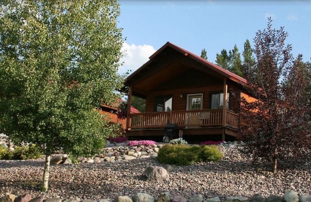 ROCKY MOUNTAIN CABIN - SCHÖNE PRIVATE EINSTELLUNG, 6 MILES TO GLACIER PARK