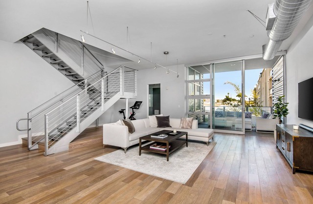 Penthouse unit. Unique 2 story, 2160 sq ft in heart of Marina Del Rey