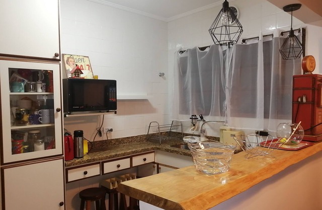 2-suite apartment with fireplace in Campos de Jodão, just 3 km from the city center