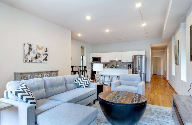 2 Suites, 2 Floors in Downtown Chicago