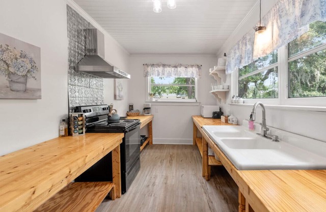 2 Unit Cottage I Prvte Yard I WD
