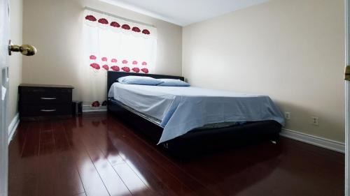 20 minutes from Toronto Pearson Airport