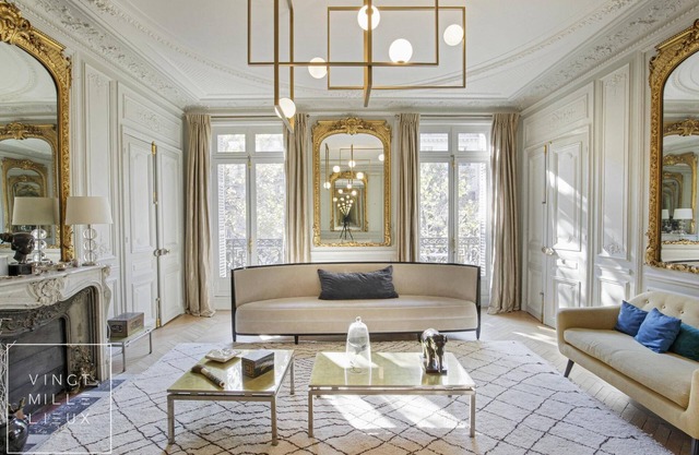 200 sqm Napoléon III style - Modern Chic - 3 bedrooms - Champs Elysées