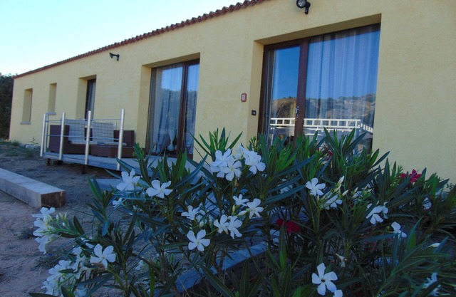 200 qm Villa mit großem Garten in der Nähe des Meeres