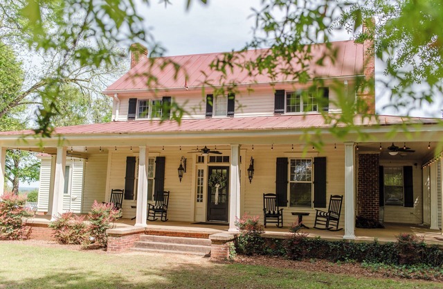 200 yr old Manor. Close to RTJ! Beautiful property with million dollar views.