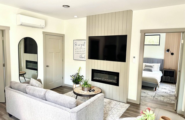 2024 built Asheville retreat, fireplace,fire pit