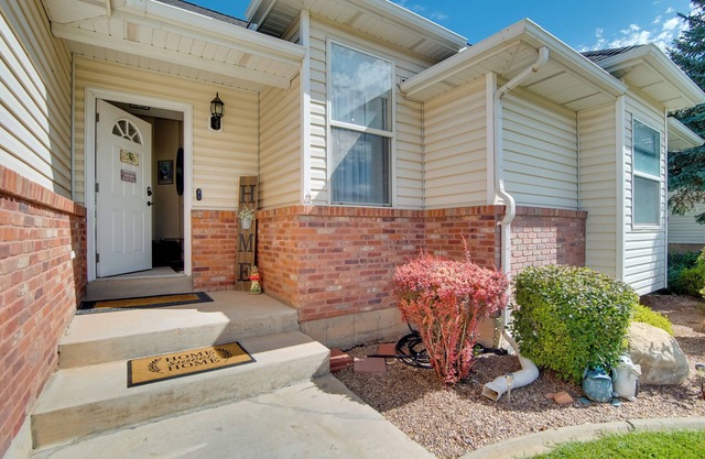 21 Mi to Kolob Canyons: Middle Earth Escape!