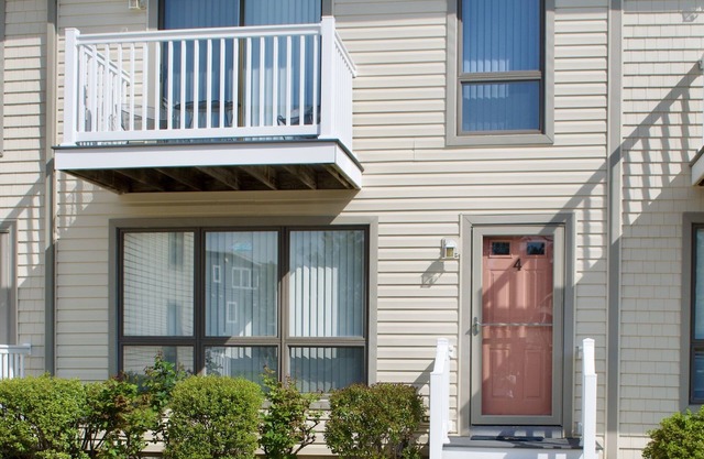 215 Cedar Street Unit 4 Rose Garden - Lewes Beach