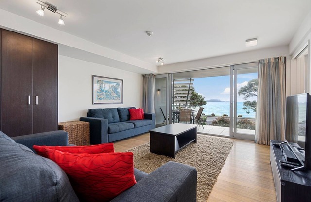 Serenity at Sea Spray - Paihia Holiday Apartment, PAIHIA