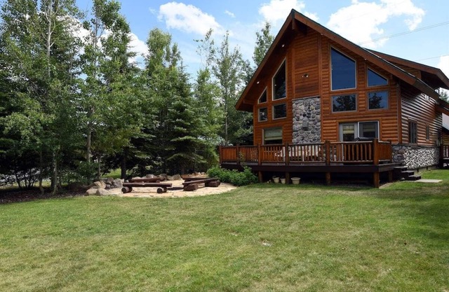 ** Neues Angebot ** Mountain Lion Lodge | 20 Minuten zum Yellowstone!
