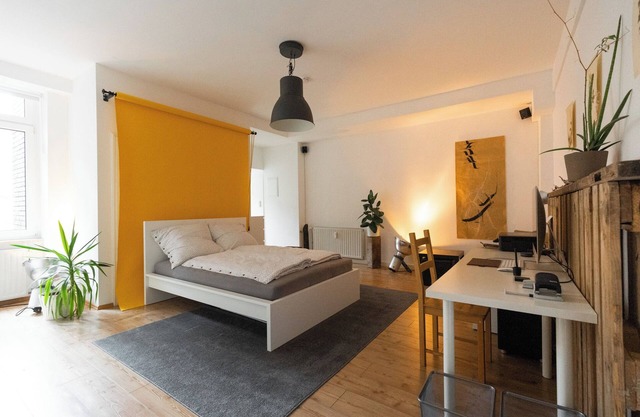 230m² Altbau Loft | Wintergarten mit Tischtennis & Dart platz für 10 Personen