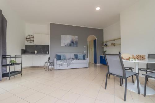 25 Bilocale con vista Lago - Brezza del Lario