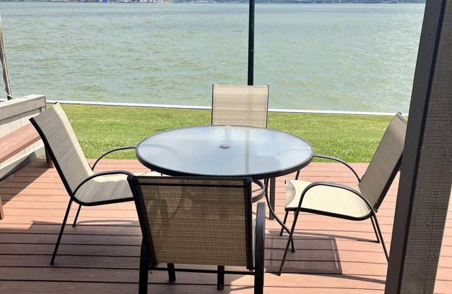 Summer Special! Take 10% off June - August Stays!