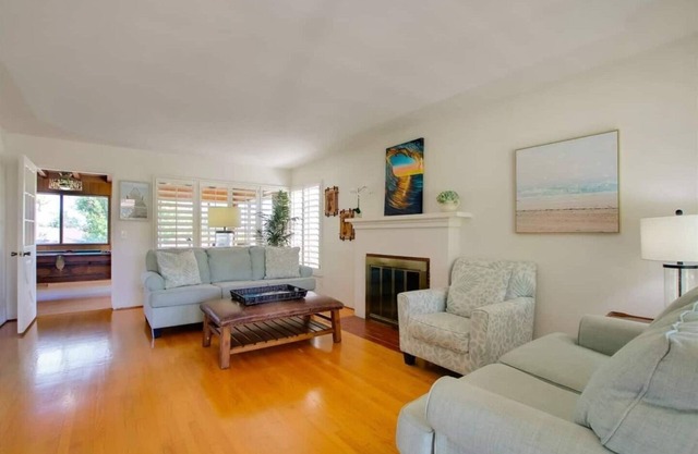 25% Off Sept 21-24! Amazing Ocean View WalkToBeach