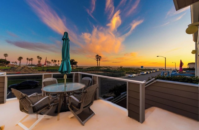 Steps To Sand, Private Hot Tub Sunset Ocean Views