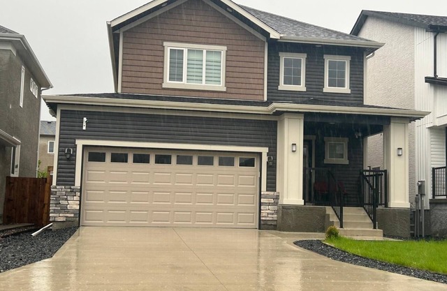 2500 sq ft 5 beds 3.5 bath New Home (2021)