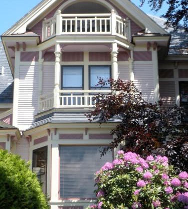 254 South Union Street Guest House
