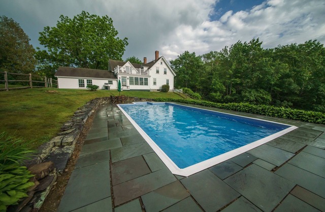 26 Morgen Salzwasser-Bauernhof mit Swimmingpool und Dock