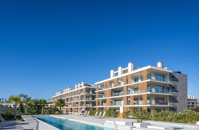 #264 Green Apartments C04 by Home Holidays