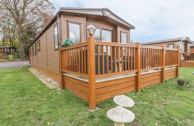 27 Seeblick, CAWSTON