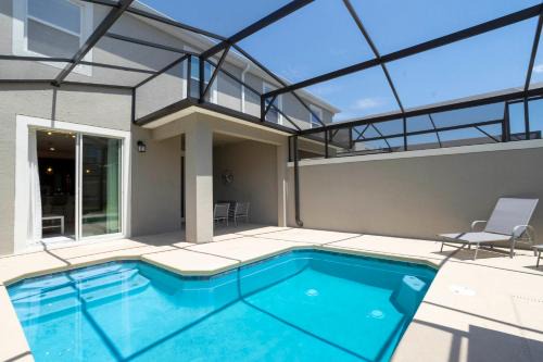 2929 SS - Disney Delight: 4BR Pool Near Parks