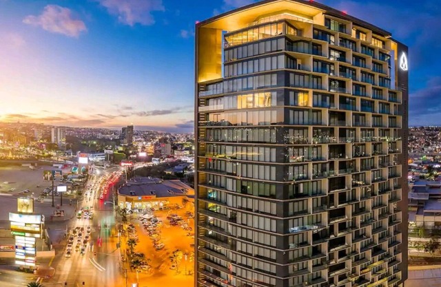 ♤2B&2B at Adamant tower luxury. 75 inch TV & A/C