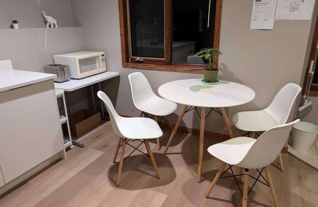 2B1B comfortable suite