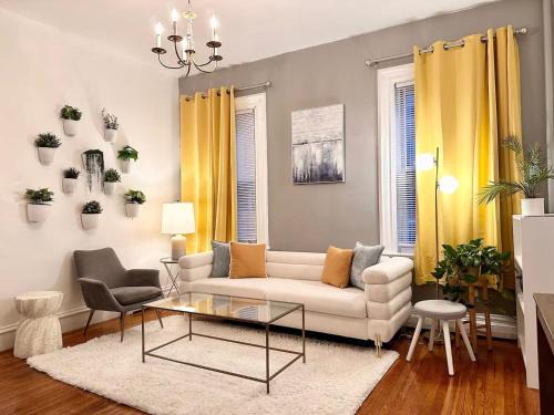 2B1B,Private Kitchen,Walk to Everything! Brown&RISD