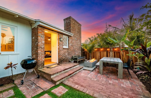 2BD Private Home 1Block to WindanSea Beach with Yard, Firepit, & Updated Interiors!