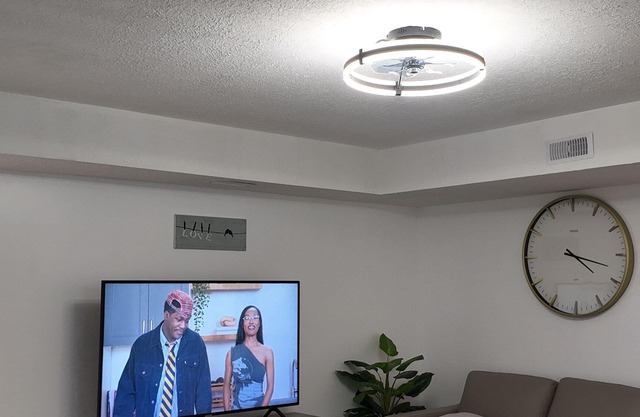 2Bedroom, 2bed, day light Suite, in a secured environment