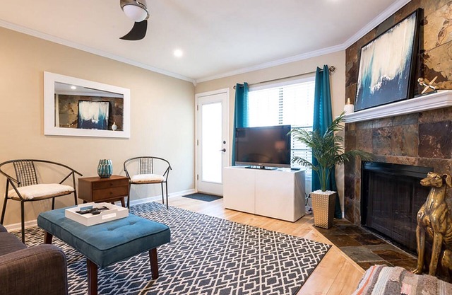 2BR / 2BA w / Pool in der Nähe der Innenstadt, alles zu Fuß auf dem South Congress
