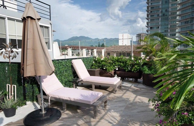 2Br Beach-Near Suite Escape