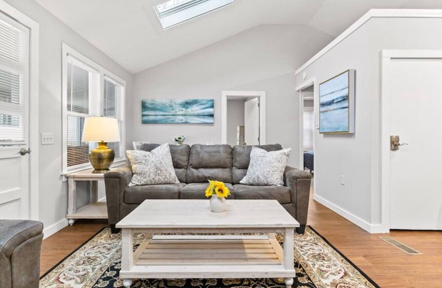 2BR Camp w/ Amazing Beach Views