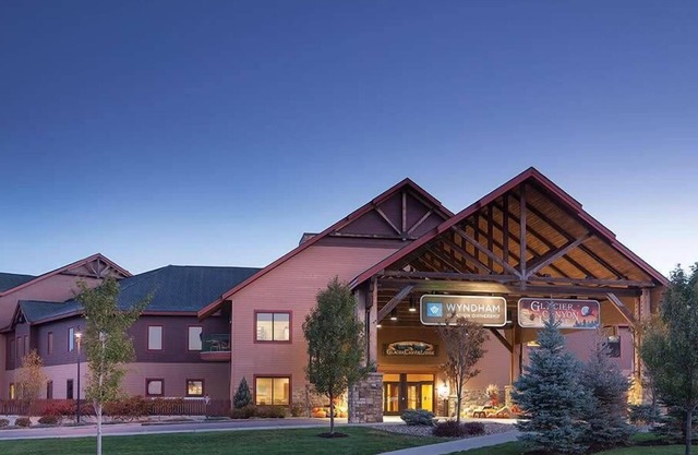 2br Deluxe Condo Vacation of a Lifetime Awaits!