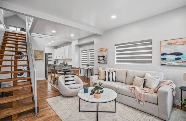 2BR+LOFT-Golden Hill, Cozy+Games