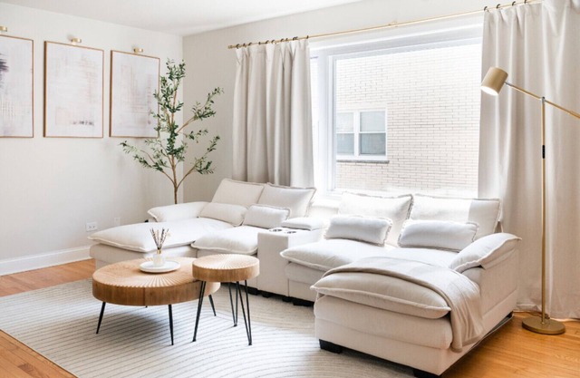 2BR <10mins O’Hare &Transit Newly Furnished Modern