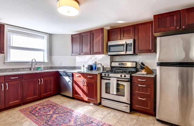 2BR North End Apartment