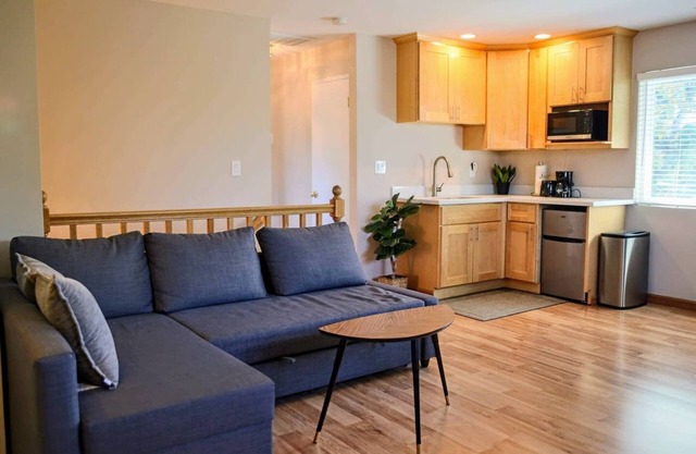 2Br1Ba Guest Suite 2 Meilen von Apple Spaceship