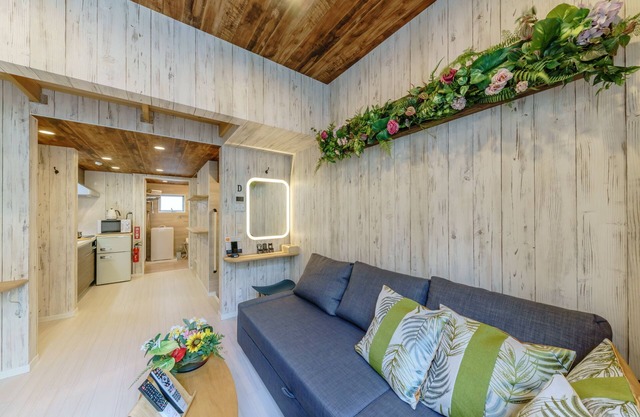 2F New AP Tluxury / Free WiFi