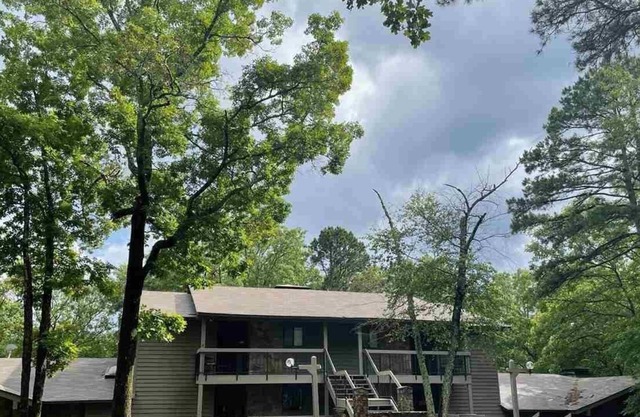 2nd floor condo with view of lake and 4th hole on the Red Apple Inn Golf course.