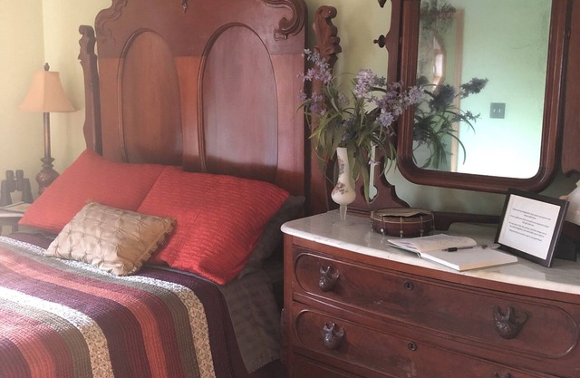 2nd-floor guest room, attached bath